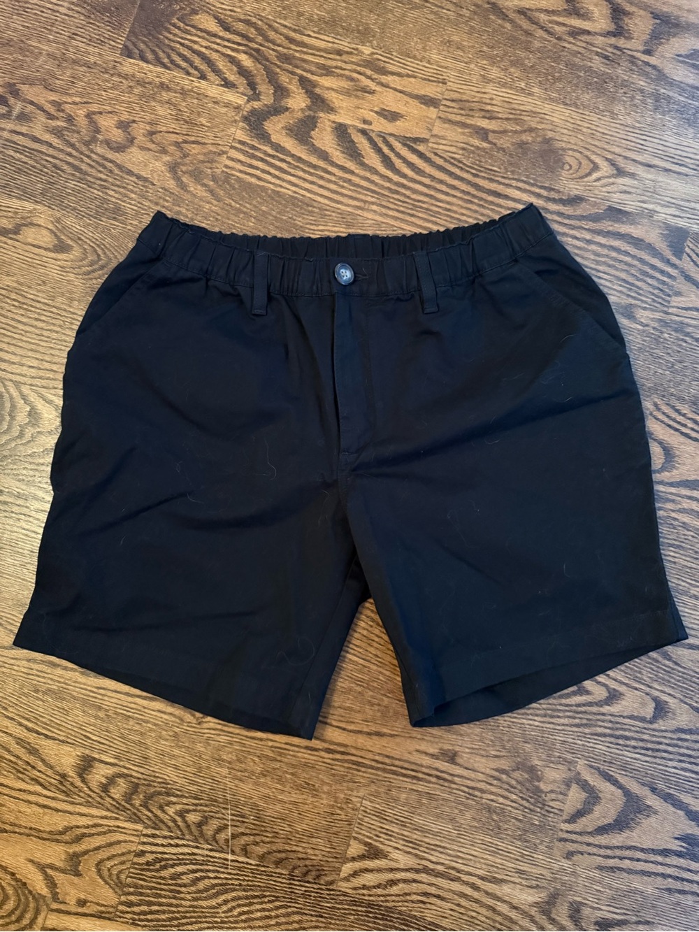 chubbies Black Flat Front Elastic-Waist Shorts